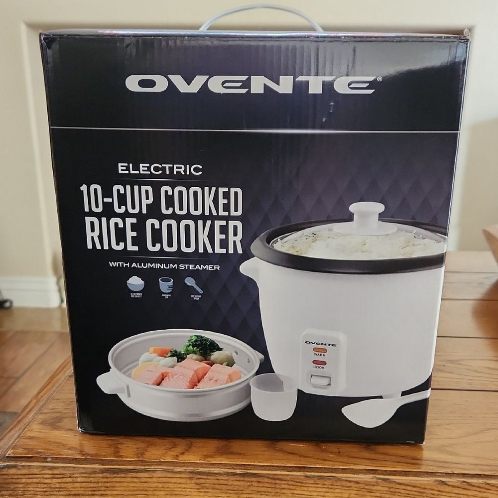 Ovente White Electric Rice Cooker with Aluminum Steamer
